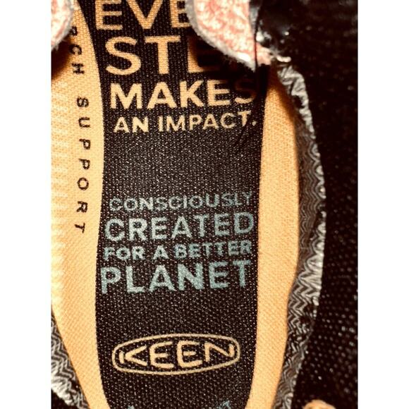 Keen Brown & Pink Waterproof Hiking Boots - Women's Size 8.5 - Picture 10 of 13